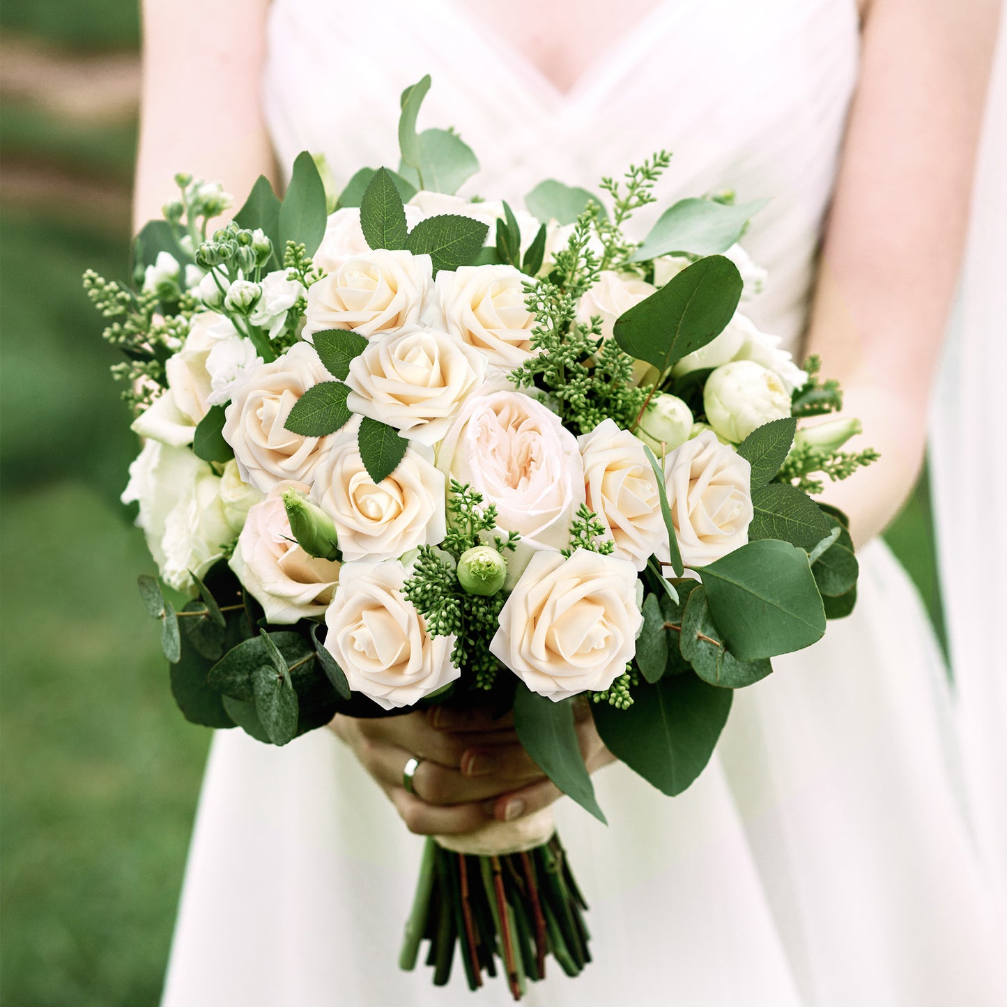 Mocoosy 50Pcs Rose Artificial Flowers, Cream White Fake Roses for Decorations, Real Touch Beige Foam Rose Bulk with Stems DIY Wedding Bouquets Floral Arrangements Bridal Shower Party Home Table Decor